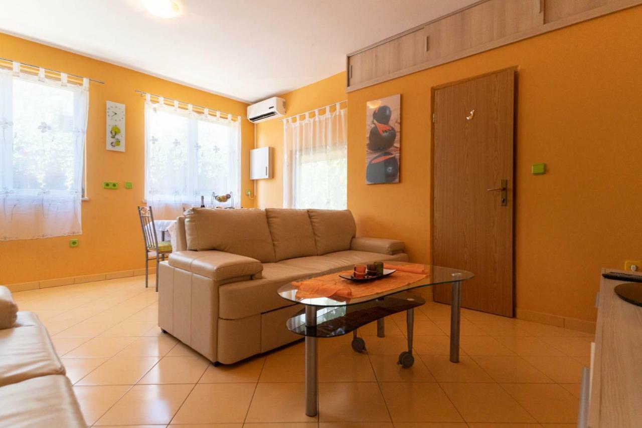 Apartment Limun Лижнян Екстер'єр фото