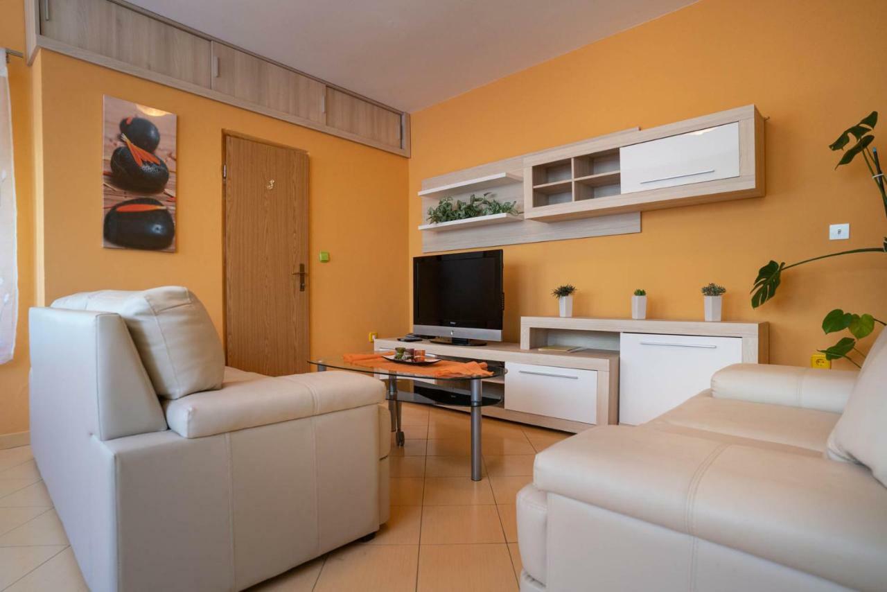 Apartment Limun Лижнян Екстер'єр фото